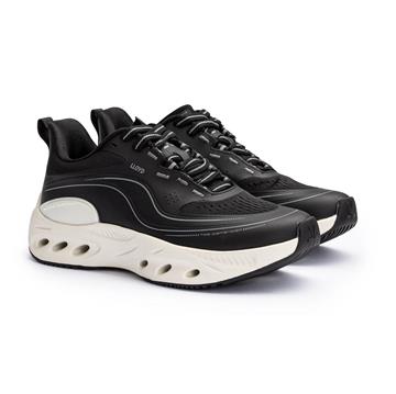 LLOYD DASH X Damsneaker