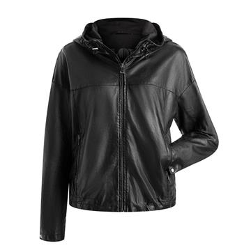 LLOYD Juana Damjacka