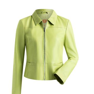 LLOYD Aimee Damjacka